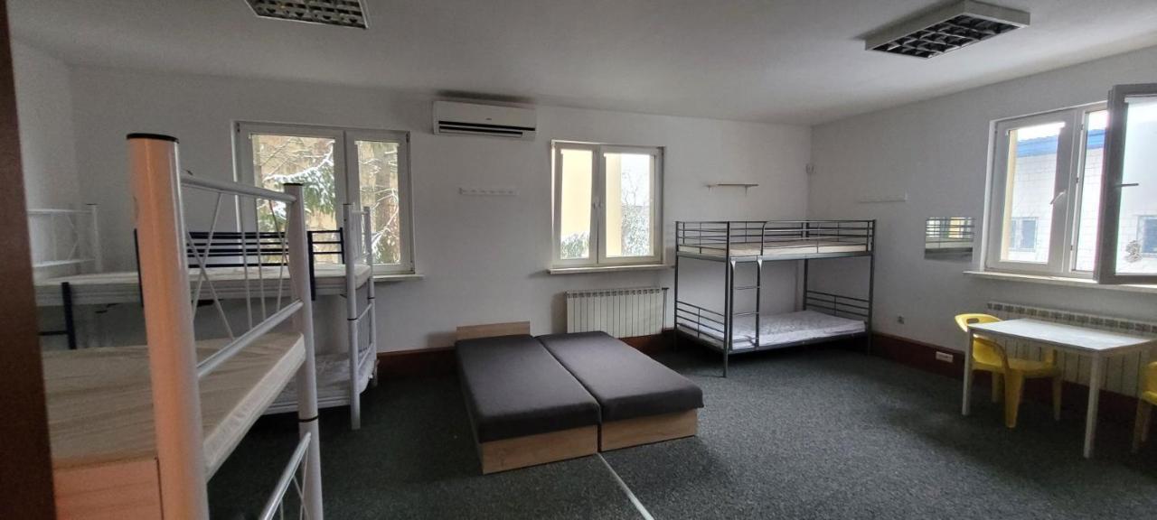 Amidi Hostel Piaseczno Piaseczno  Luaran gambar